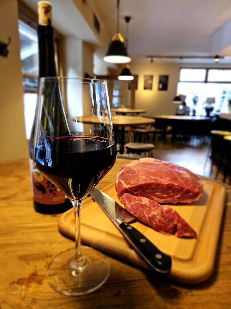 Každé úterý si u nás můžete pochutnat na steaku!