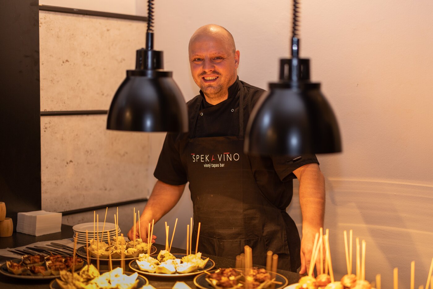 Šéfkuchař Bojan se svými tapas